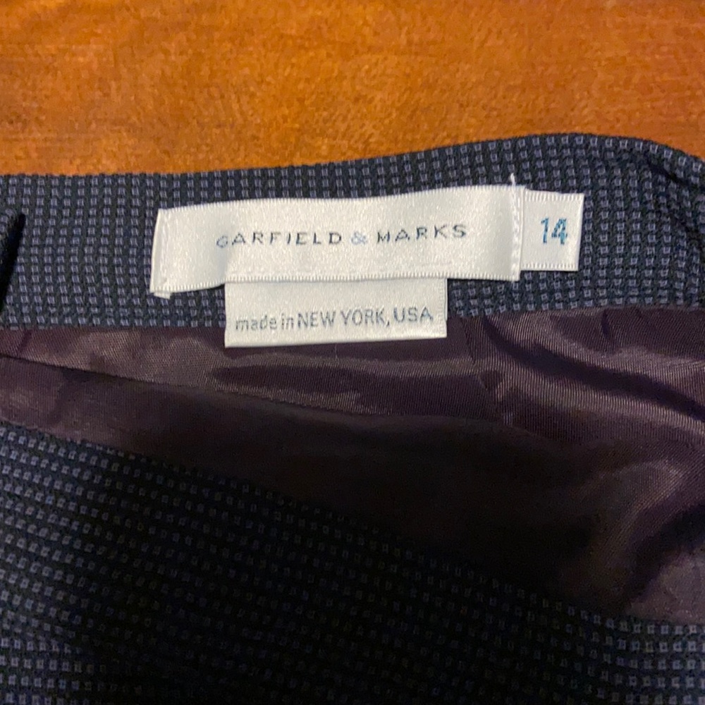 Skirt size 14 blue textured Garfield & Marks